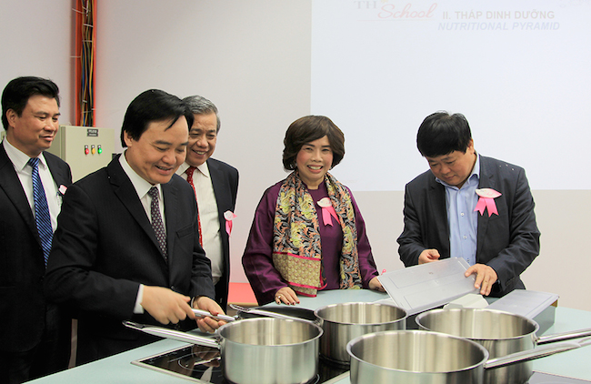Bộ trưởng Nhạ đặt niềm tin ‘TH School sẽ là cơ sở giáo dục hàng đầu Việt Nam’ - ảnh 3
