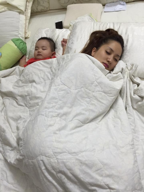 Elly Trần tái xuất gợi cảm, Ngọc Trinh khoe lưng trần nuột nà - ảnh 8